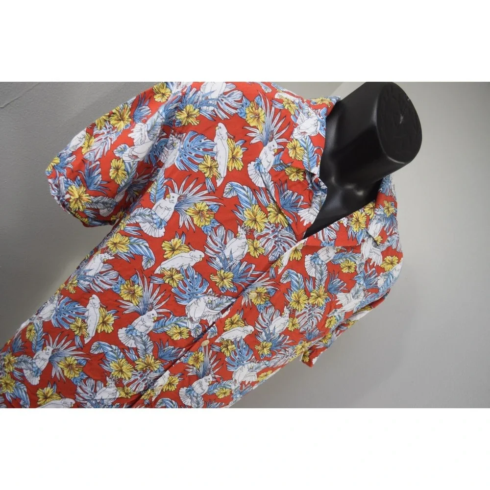 Banana Republic Floral Button Up‎ Standard Fit Short Sleeve Viscose Mens Large